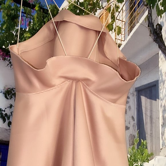 Dress - Picture 4 of 4